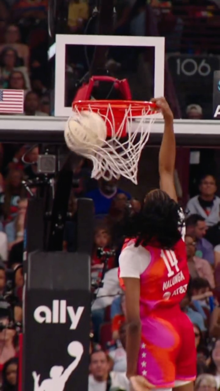 Not over this dunk by Dominique Malonga 😅

Let’s run it back in #PhantomCam!

#WNBAAllStar2026 | @att