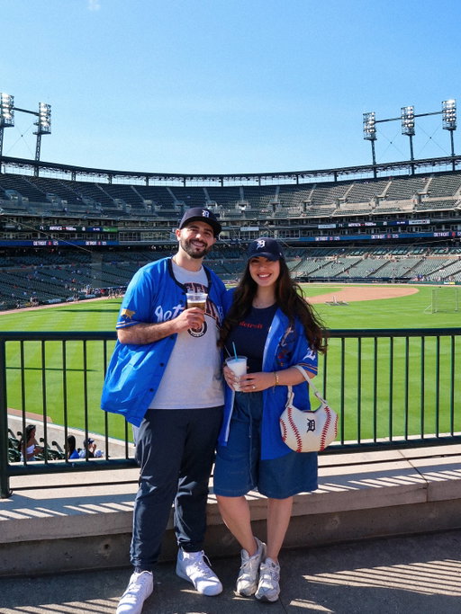 It was Chaldean Heritage Night at the Detroit @Tigers game + we had SO much fun! ⚾️❤️ I really love that they’re celebrating so many different cultures with these heritage nights. It’s such a cool way to bring people together. 🥹💕

@tigers @chaldeandiocese @chaldean 

#chaldean #detroit #michigan #detroittigers #middleeastern