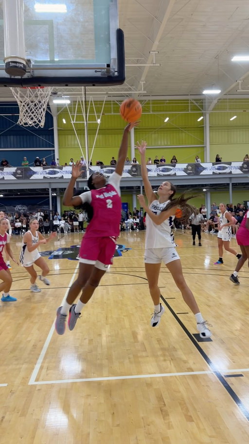 Ivanna just doing EVERYTHING at both ends of the floor 💪 @ivannahoops