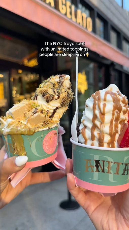 The NYC froyo scene is still as crazy as ever but not enough people are talking about this spot with unlimited toppings and minimal lines🤌🏻🍦

📍 @anitagelatousa 

#nycfroyo #froyo #frozenyogurt #dubaichocolate #nycfood