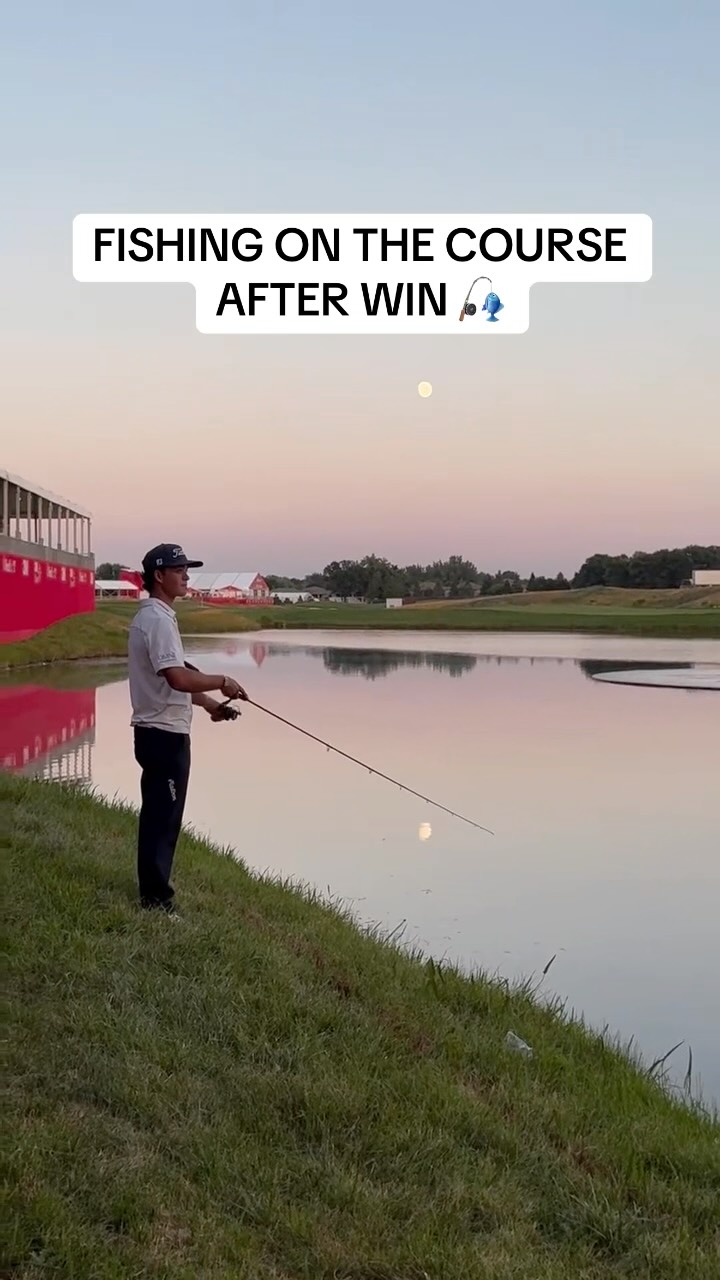 21-year-old Jackson Koivun celebrated his PGA Tour win by going fishing in a pond right by the 18th green 🙌

(via: @3mopen)