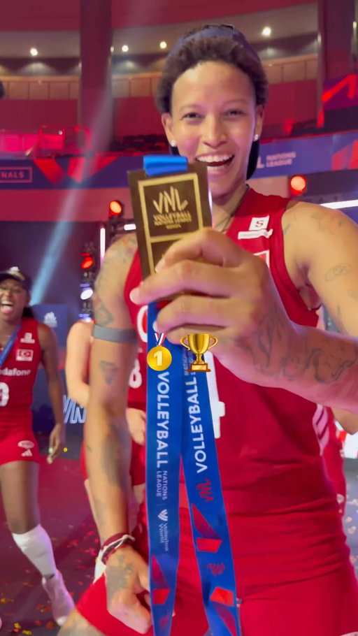 #VNL2026 🇹🇷 GOOD MORNING, TÜRKIYE!

Just a little reminder of what happened yesterday. 😉🏆

#BePartOfTheGame #Volleyball