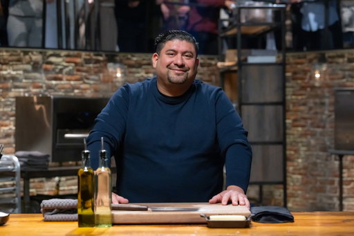 Fresh off chef @chefevelyngarcia’s appearance on @FoodNetwork’s “Beat Bobby Flay,” another James Beard Award-winning Houston chef is taking him on. Chef Thomas Bille (@ChefThomas812) of Belly Of The Beast (@BOTBFood) appears on the “Mole Mania” episode on Tuesday, August 4 at 7 p.m. Central. Bille’s creative moles are among his culinary strengths, so he should be a formidable competitor. 

Also appearing on the episode is actor Jeff Hiller and chef Amanda Freitag, who recruit Bille and chef Keegan Andrews of ATX Cocina to “cook up a spicy dose of defeat for @BobbyFlay.” The judges are Alex Stupak, Lourdes Castro and Grace Ramirez.

A social media message posted by Belly Of The Beast says, “This opportunity represents so much more than a television appearance. It’s a chance to share the heart of Belly of the Beast, our community, and everyone who has supported us from the very beginning.
We can’t wait to watch with all of you.”

✍️ PhaedraCook
📸 Courtesy of Food Network

#HoustonNews #HoustonRestaurants #SpringTX #HoustonChefs #HoustonFoodNews