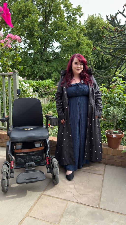 Which @rain.sisters coat do I keep? Vote below ⬇️ 

I wanted a raincoat for sitting in my wheelchair and finally ordered in the sale! Wearing a 1X, tall for the length! 

#rainsisters #ambulatorywheelchairuser #plussizefashion #plussize #wheelchairfashion