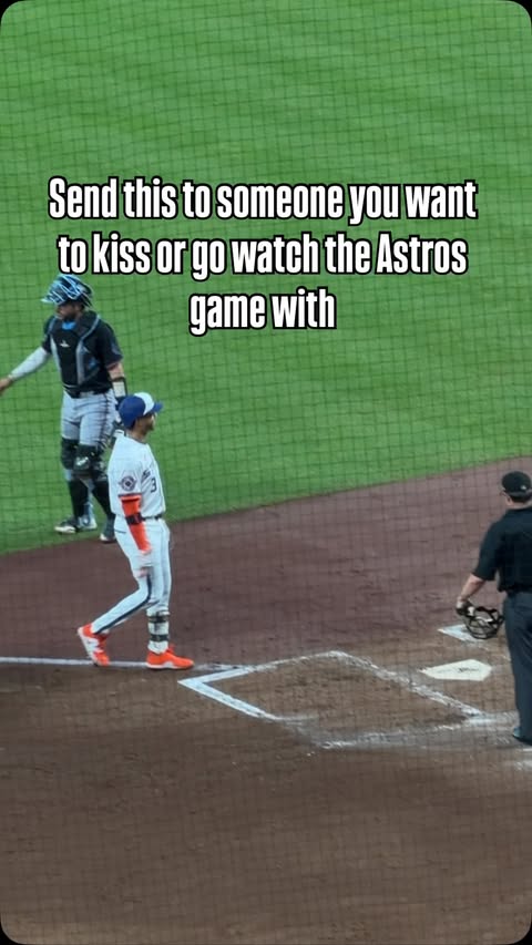 Or both 🧐😂 
.
.
.
#astros #houstonbaseball #mlb