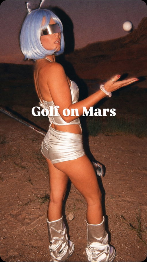 Golf on mars 🖖🏼👽🫯 #golf #lakepowell #viral #alien