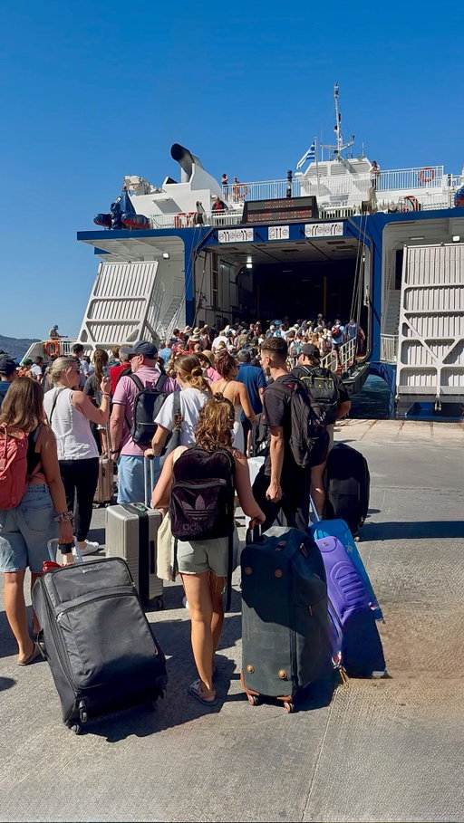 Nothing prepares you for the zombie apocalypse quite like a Greek ferry ride! ⛴️ 

📍Mykonos, Greece 🇬🇷