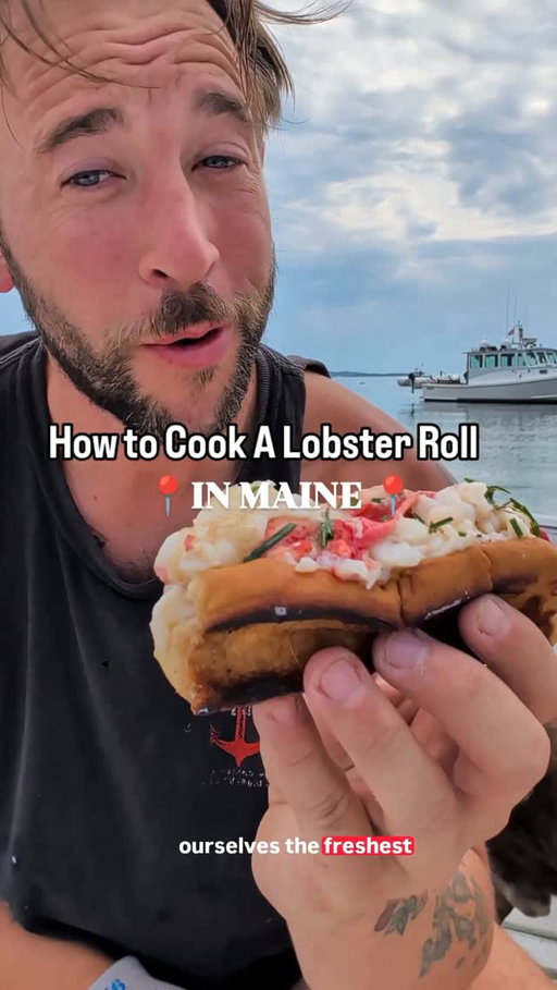 Get in dink, we're cookin' lobstahrolls 

#maine #lobster #mainelife #cooking #lobsterroll
