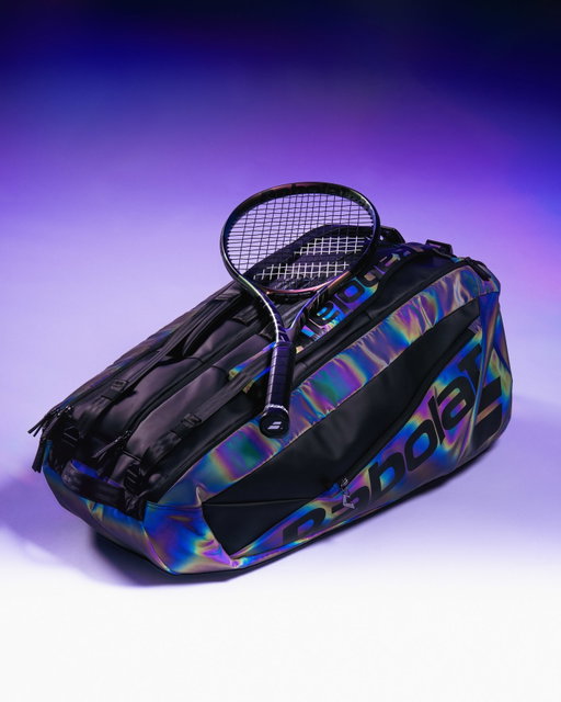 The new Pure Drive Spectra Edition is revealed in a stealthy and captivating version, enhanced by multiple reflections 💜
What do you think about this edition? 

#BabolatFamily