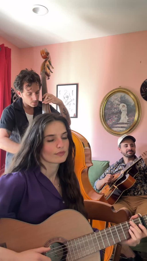 A new generation of Italian immigrants bringing the sound of their home to their new home of Tennessee 🇮🇹🇺🇸✨

We are actively taking suggestions for band name, please comment below if you have any ideas 😆 

Best trio @luca.chiappara @_lorenzopiccone 
#italian #jazz #italianamerican