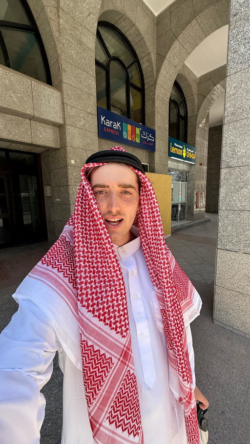 It’s the simple things that stand out here 🇸🇦

#medina #prophetsmosque #nonmuslim #travel #uktraveller