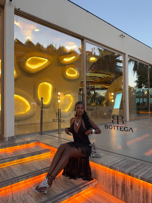 Hi… from Antalya 🫒🍸🪭