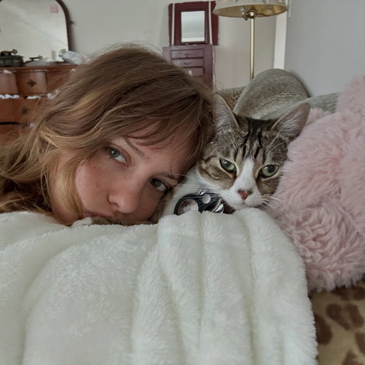 Missing my girl🩷so lucky to have loved so much