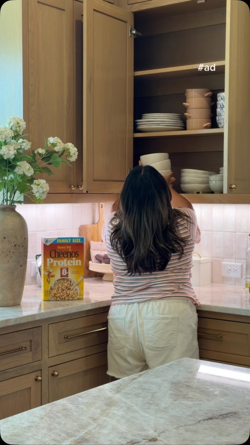 #ad busy mornings made super simple! 💛
With the NEW Honey Nut Cheerios Protein , classic Honey Nut @cheerios taste with 8g of protein per serving! I’m obsessed! 

#CheeriosPartner #proteincereal