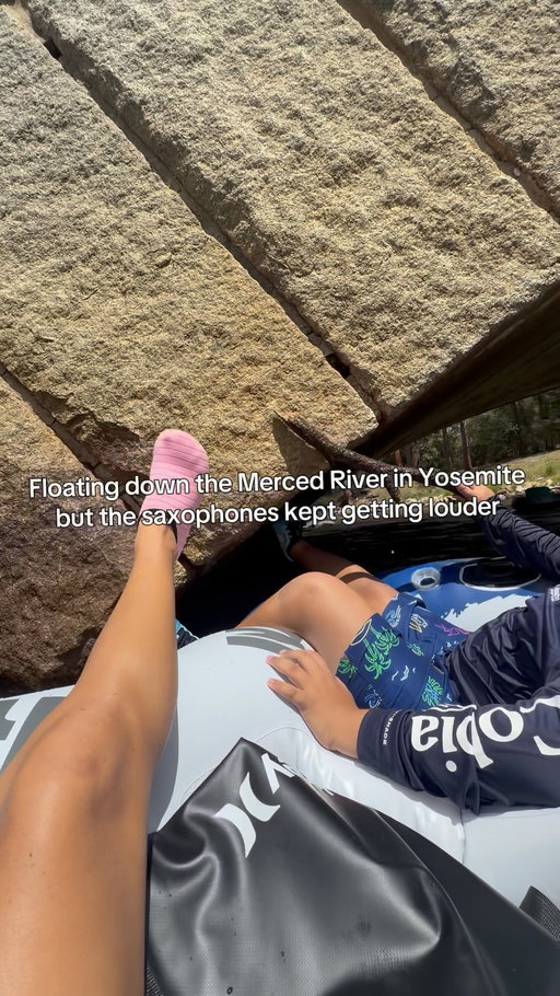 They had already closed down their rentals for the season since the water was too low 😭so not only were we without paddles but we dealt with this with 2-4 feet of water 🤣 it was still a grand time with the family in Yosemite. And to be fair the people working there did say do this at your own risk 🤷🏽‍♀️

Cheers to Yosemite and the Merced River 🏞️🦦🛟

#yosemite #yosemitenationalpark #mercedriver #explore #travel