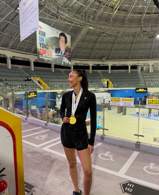 KUY Cup 🥇
Couldn’t do it without my people 🤞🏼❤️‍🔥 thank you for all the love &
support!! A step in the right direction but much more to give. Excited the rest of the season, more to come.
Thank you God.