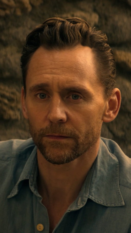 In bringing the story of Pompeii to life, Tom Hiddleston chose to bring some mischief to the timeline🫰

#PompeiiOutOfTime with Tom Hiddleston is now streaming on @DisneyPlus and @hulu.
