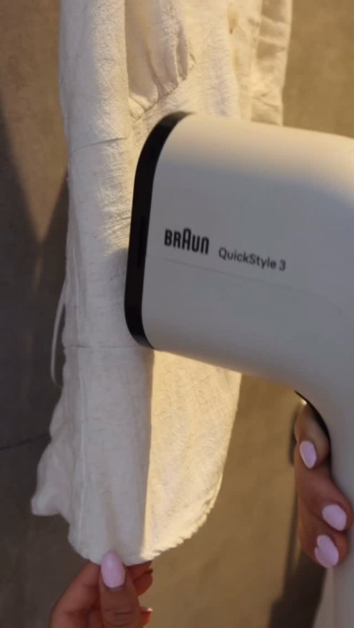 POV: Je moet over 10 minuten weg… en je outfit komt zo uit je koffer. 🌴

Gelukkig is dat met de Braun QuickStyle 3 zo opgelost. Compact, snel en ideaal om mee te nemen op vakantie.