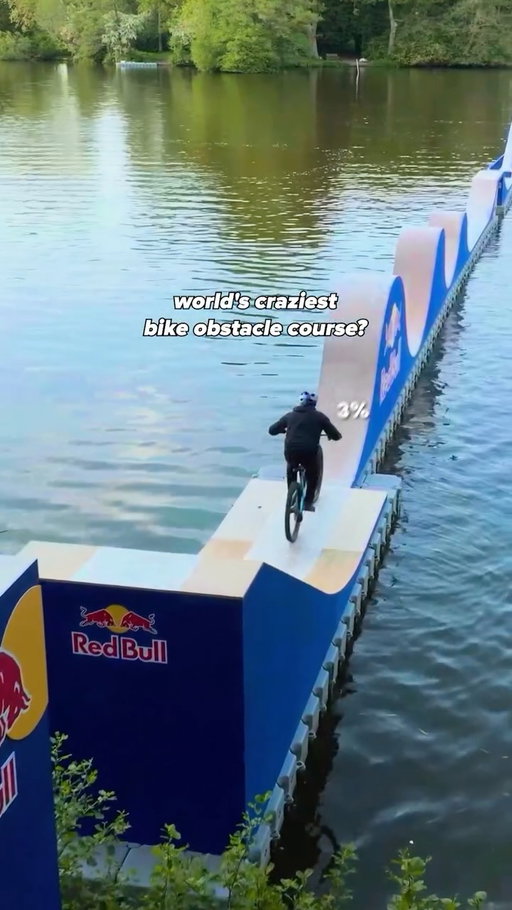 @danny_macaskill is balance in human form ⚖️
 
🤝: @redbullbike
📍: @redbulluk
 
#redbull #givesyouwiiings #energydrink #trialsbike #obstaclecourse