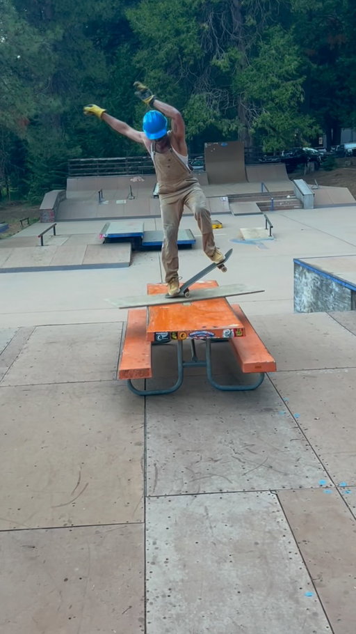 Board slides with @chriscolbourn. @skatewild @yskatecamp