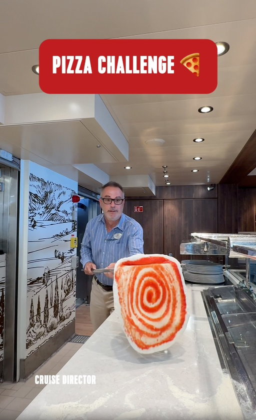 The pizza dough had other plans. 🤦‍♀️⁣
⁣
📍Giovanni’s Table on Utopia of the Seas, sailing from Port Canaveral, FL