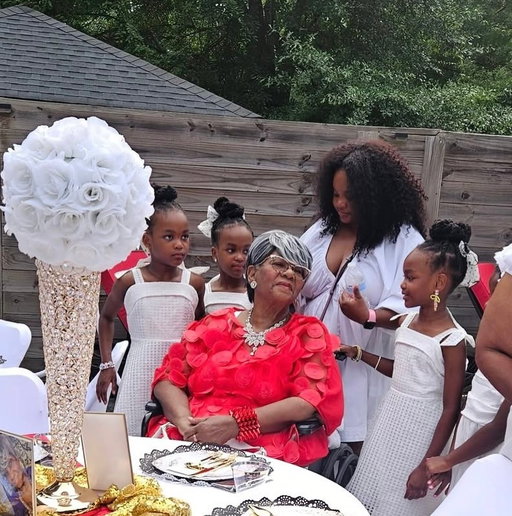 Celebrating 80 years young 👵🏾💫🫶🏾 surrounded by grandchildren and great-grandchildren ❤️ 

#80thbirthday