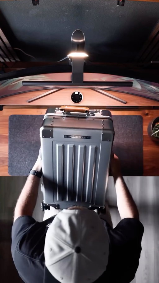 Some products just feel different the moment you pick them up.
Reinforced aluminum. Full-grain Italian leather. Metal hardware everywhere you look. Even the leather will develop a unique patina over time. I can definitely appreciate the craftsmanship that went into this one from @sterlingpacific 

🔗 Link in bio

#sterlingpacific #luggage #travelling