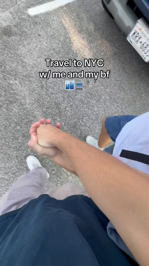 Growing to love NYC 🍎🫶

#couplegoals #mlm #lifestylevlog #nyc #travelvlog 
@_dylansalsedo_ @theroxyhotelnyc