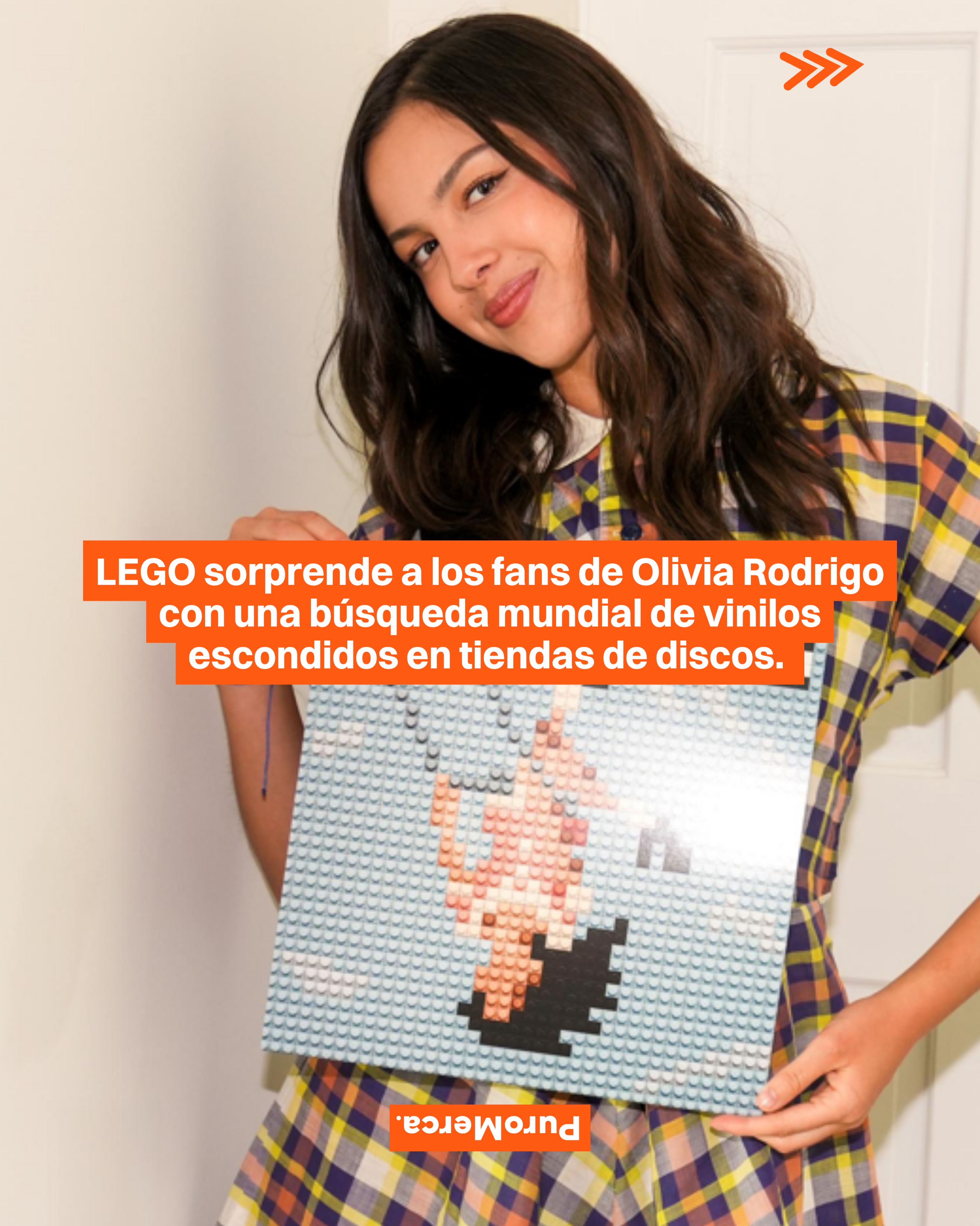 ¿Entrar a una tienda de discos y que Olivia Rodrigo aparezca de sorpresa? Un sueñooo… 🌙🎶

Eso fue justo lo que pasó en Licorice Pizza Records, en Los Ángeles, donde la cantante presentó su nueva colaboración con LEGO ante 100 fans. Además de convivir con ellos, aprovechó el momento para arrancar una dinámica que ya empezó a darle la vuelta al mundo. 🧱💘

La marca escondió 333 vinilos de edición limitada construidos con LEGO en distintas tiendas de discos alrededor del mundo. Durante las próximas semanas irá soltando pistas en redes sociales para que los fans puedan salir a buscarlos. 📀🗺️

Para el evento LEGO transformó por completo la tienda con más de 110 mil piezas y recreó la icónica luna del GUTS World Tour, donde Olivia convivió con los asistentes y respondió preguntas en un encuentro mucho más cercano de lo habitual. 🌕🌷

La activación también acompaña el lanzamiento de la colección LEGO Editions Olivia Rodrigo, inspirada en canciones, presentaciones y momentos icónicos de su carrera. Así, la experiencia también invita a los fans a salir a encontrarlos fuera de casa. 🛍️🍯

¿Qué te parece esta búsqueda mundial? ¿Te lanzarías a encontrar uno de esos 333 vinilos de Olivia Rodrigo con LEGO? ⭐

📸: The LEGO Group

#PuroMerca 🧡