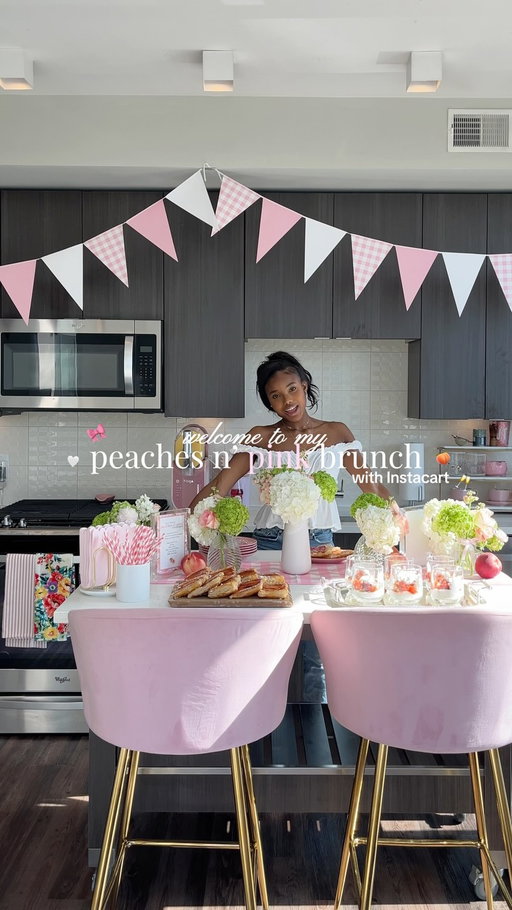 #ad here’s how i hosted my peaches n’ pink brunch with  @instacart #instacartpartner 🎀🤍🍑🥂🌸

*must be 21+. please drink responsibly