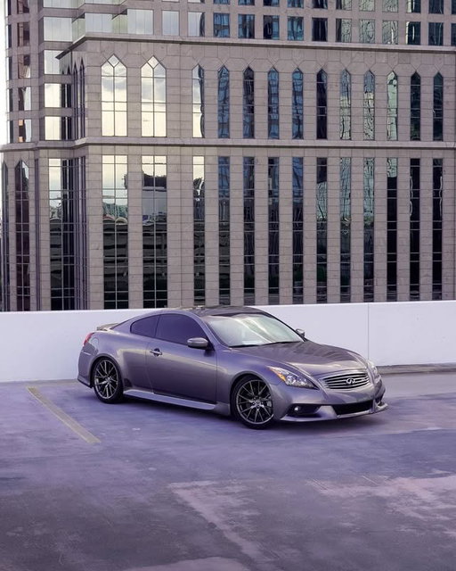 Parked above the city.

Styled for every road ahead.

📸 @j.enna999

Share your drive. Tag @infiniti.

#INFINITI