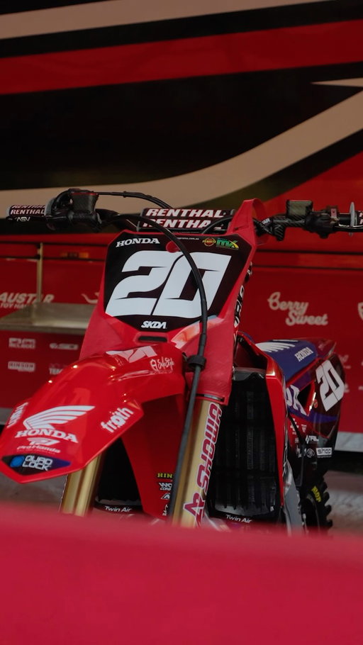 Fired up!! Last round this weekend let’s get it 🐕🐕

@postmoto_