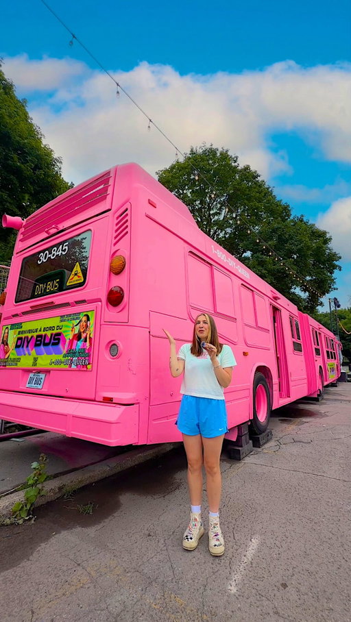 J’ai stationné mon DIY BUS en plein milieu de @osheaga pour tout le weekend!!! Venez prendre des photos et terminer mon DIY en laissant votre trace dans l’autobus ✍️🥹💖

Merci @stminfo d’avoir rendu ce projet possible en me confiant un autobus! Il est officiellement prêt pour sa retraite 🤭
-
I parked my DIY BUS right in the middle of @osheaga for the whole weekend!!! Come take pictures and finish my DIY project by leaving your mark on the bus ✍️🥹💖

Thank you @stminfo for making this project possible by lending me a bus! It’s officially ready for retirement 🤭

#diydecor #homedecor #interiordesign