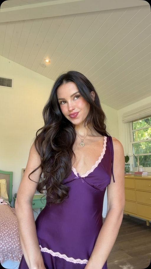 The clothes may contain trace amounts of cat ☺️Follow me on @vinted my username is @lyssielooloo and start selling! Free shipping is available right now (US only)

 #ad #Vinted