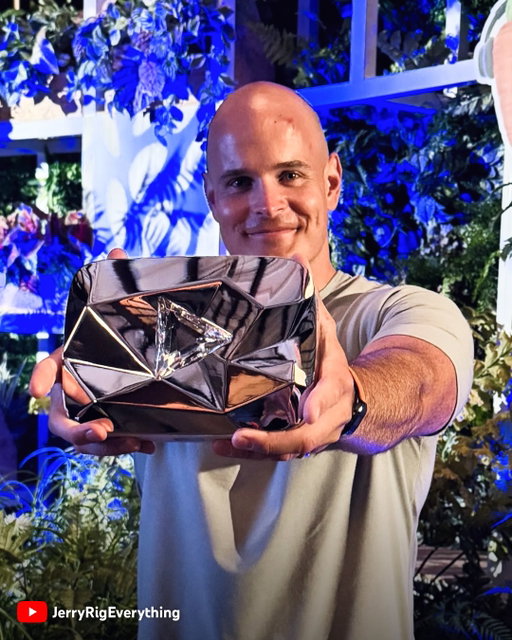 congrats on 10 million subscribers! from lifting a car with glue to inventing an off-road wheelchair with @cambrykay…is there anything @zacksjerryrig can’t do? 💪