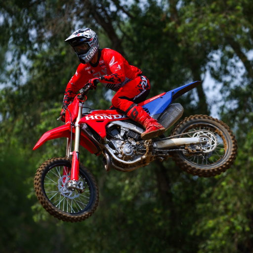 2027 CRF450R!! @honda_powersports_us @flyracing.global
-
@colebeachphoto