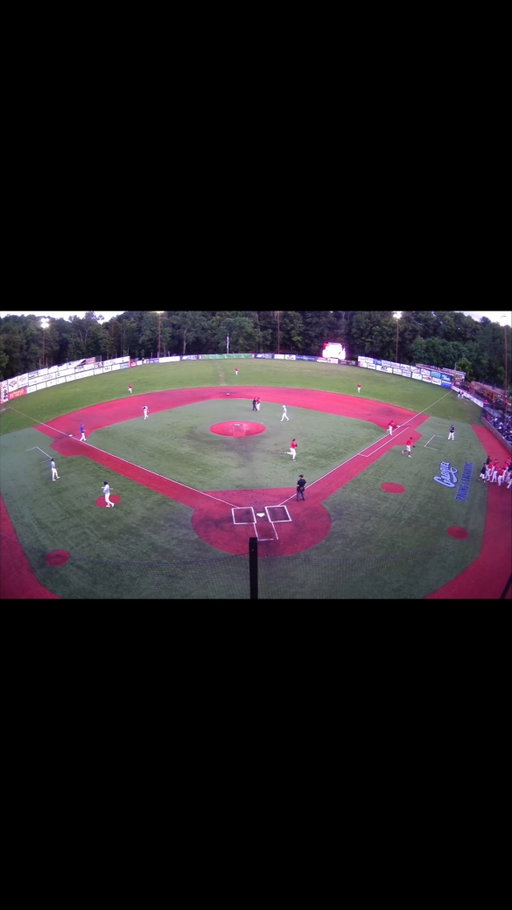 Saxon Roberts comes up with 2 HUGE STRIKEOUTS to leave 2 stranded