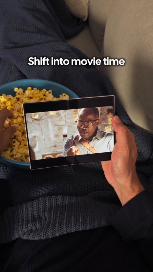 From work mode to wow mode 🤩🍿

#GalaxyZFold8