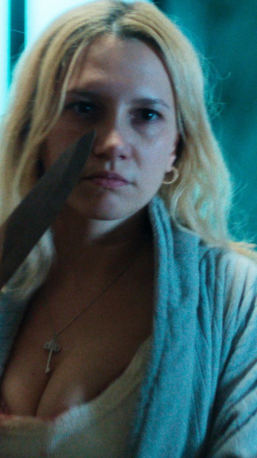 on n’arrive pas à croire ce qu’il y a dans ces valises…

Le film ELIZE : SURGIE DE L'OMBRE, sur le true crime qui a choqué le Brésil, c’est dispo.