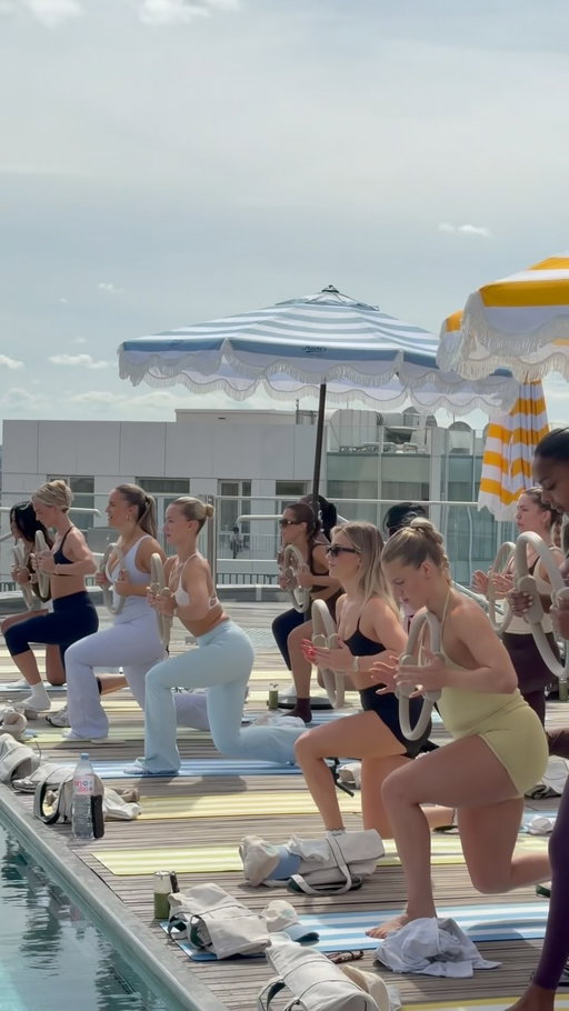 A summer morning well spent! ☀️✨ 
Our Poolside Pilates event brought together an incredible group of creators for a morning of movement, connection, and skincare. From mindful moments on the mat to post-class glow, it was the perfect way to celebrate summer.

A huge thank you to everyone who joined us - we loved sharing the morning with you and can’t wait to do it again. 🥑

#kiehls #poolsidepilates #summerwellness #pilatesevent