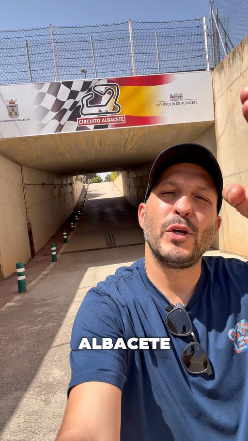 Os preguntáis qué es del @circuito_albacete ? Aquí os dejo esto! Que ganas de volver a conducir en el! #circuito #albacete #motorsport