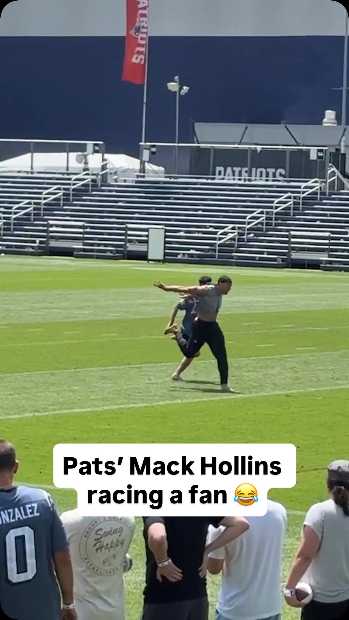 Imagine pulling up to your team’s training camp and a player pulls you for a footrace, wyd? 😅

🎥: X/MikeReiss