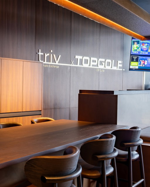 Nikmati Luxury VIP Suites terbaru TRIV di TOPGOLF! ⛳️
Seluruh nasabah TRIV & CW berhak mendapatkan diskon 5% untuk:

🏌️ Driving Range Golf
🍽 Food & Beverage
✨ Luxury VIP Suites
Tanpa syarat.

Investasi lebih cerdas, hidup lebih sehat, bersama ekosistem TRIV Group.
