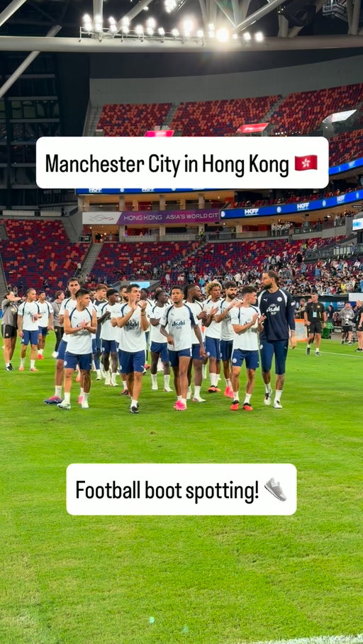 What football boots were the players wearing? 👟👀 
-
Some beautiful pairs on show for @mancity in pre season in Hong Kong 🇭🇰! - which player has the best boots? 🔥
-
#mancity #footballboots #soccercleats #onefootball