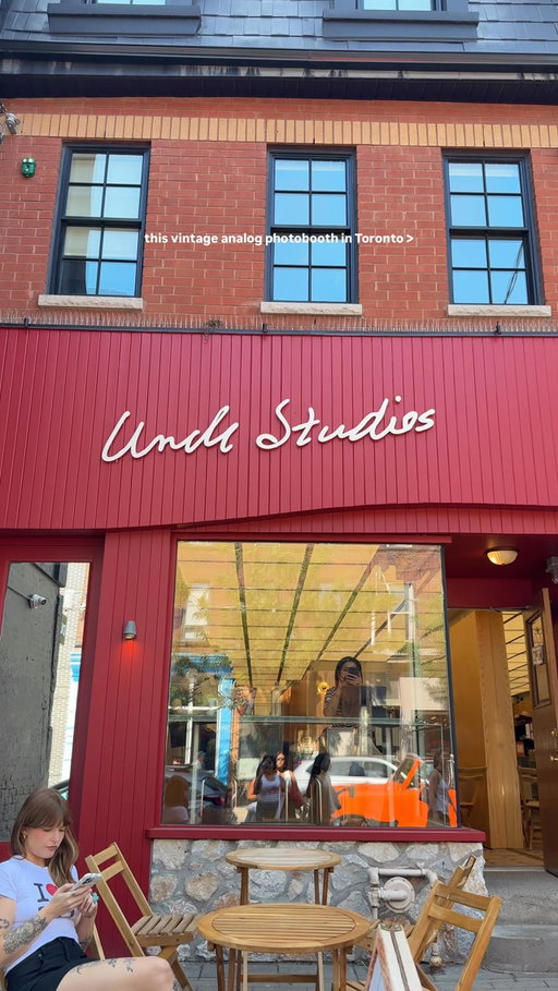 @unclexstudios has such a cool apparel collection but ai was there for the Analog photo booth and $1 drip coffee

#photobooth #travel #unclestudios