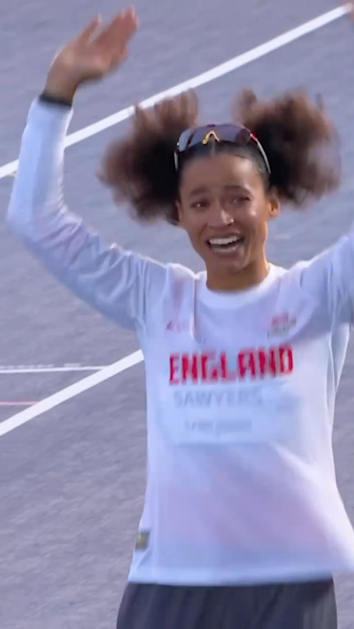 The moment it all sank in. 🥹

Jazmin Sawyers realises she’s Commonwealth long jump champion. 🏴󠁧󠁢󠁥󠁮󠁧󠁿🥇
