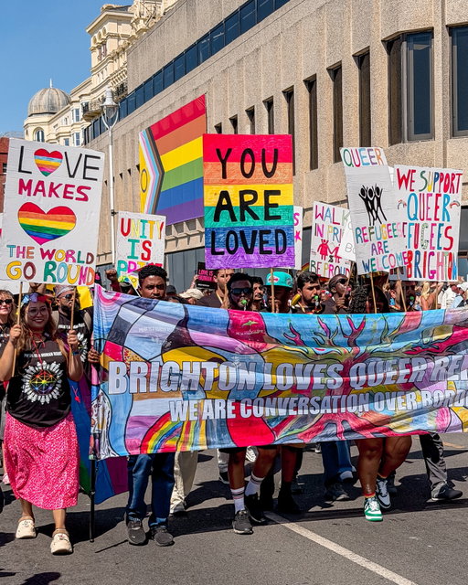 🌈 35 years of Brighton Pride.
A celebration of love, community, and the freedom to be exactly who you are!
…
#brightonpride #loveislove #prideweekend #thepoweroflove