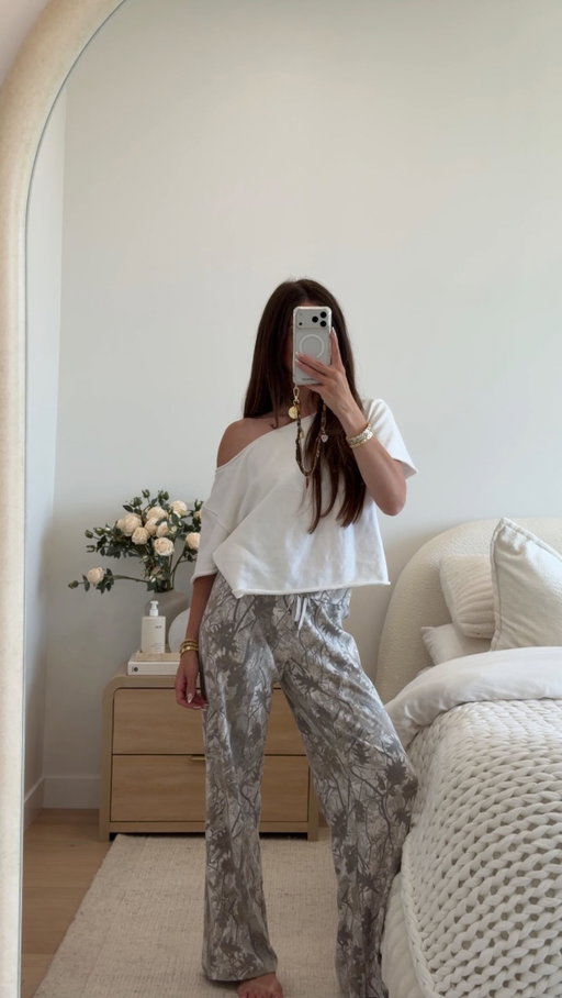 Aritzia Haul 🤍🫶🏻🫶🏻 comment HAUL for details or everything in my shopmy! Try on coming asap @aritzia #aritzia #aritziastyle