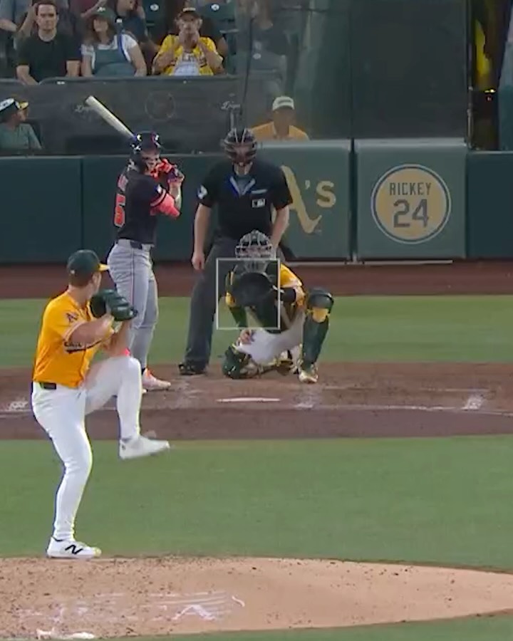 MAX CLARK 😤

The Tigers top prospect hits his first Major League home run in his second MLB game!