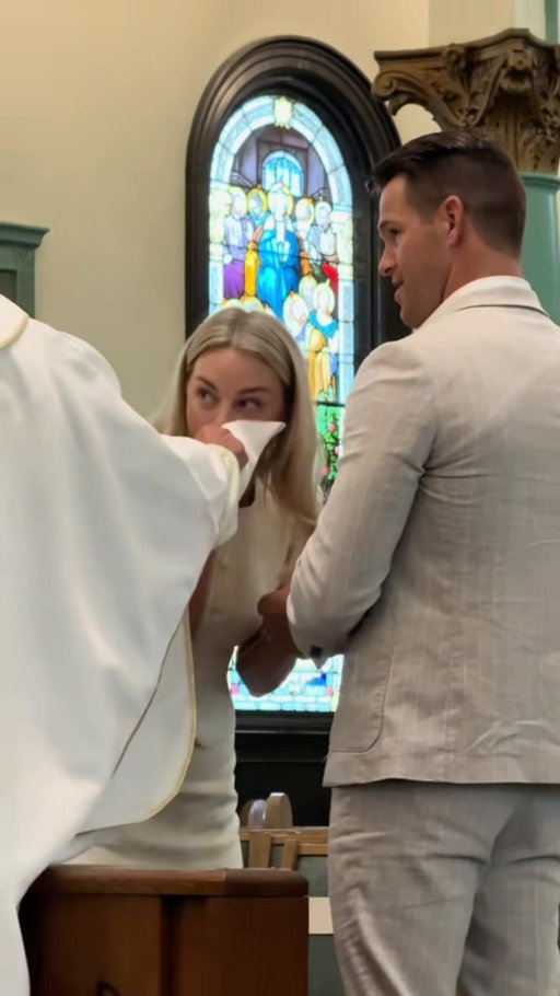 Oops 😂

Follow @laurenibruce (laurenibruce on TikTok)—posted with permission 🫶

#cruxcompatible #relationships #couples